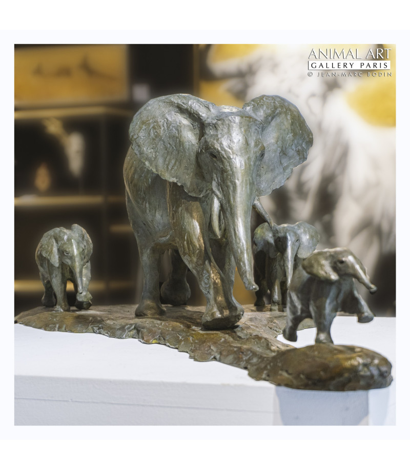 Sculpture bronze elephants aventi Bodin