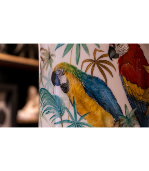 Vase Tropical Jungle Parrots details 7 Aude de Boisjan
