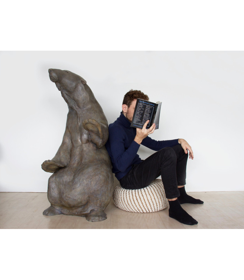 Sculpture bronze Horizon ourse blanc et un homme assis Bodin
