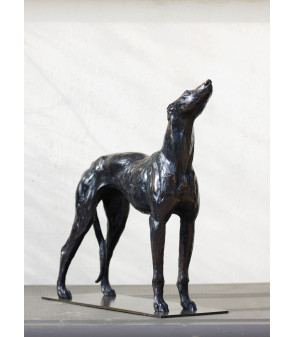 Sculpture en bronze Greyhound de profil 4 de Igor Ly
