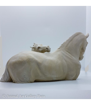 Sculpture animaliere chevaux A la mere 
 de dos Axelle Safran