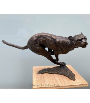 Sculpture-Bronze-Agression-de-guepard-Vassil (6)_Artiste_Animalier_Animal_Art_Gallery_Paris