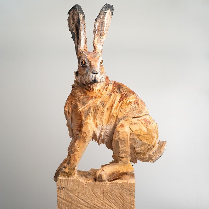 LIEVRE (sculpture animalière en bois)