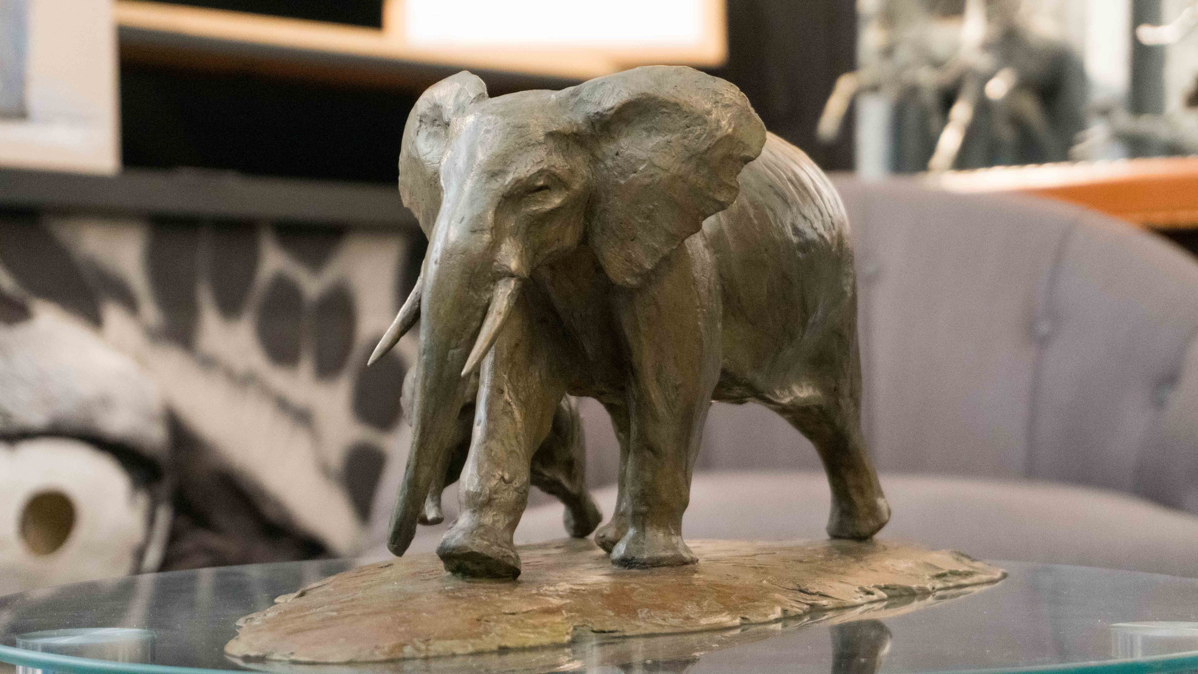 BIG MAMA (éléphant, éléphanteau)